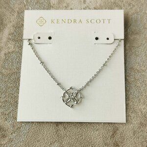 Kendra Scott Silver Kelly Short Necklace Genuine